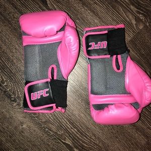pink ufc gloves